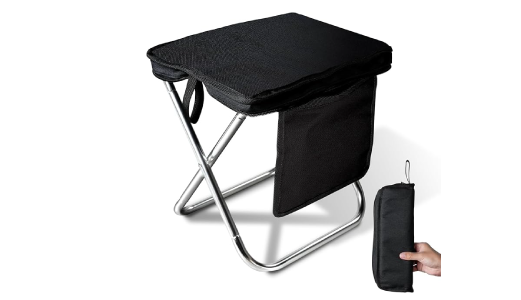 C.収納一体折りたたみ椅子